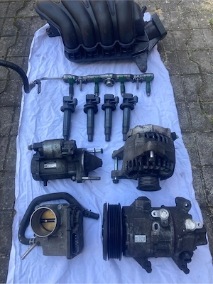  Dezmembrez Toyota Avensis benzina 1.8VVTI - imagine 7
