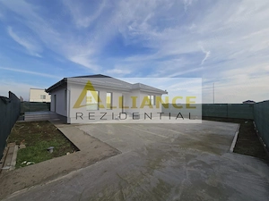 CASA - CARTIERUL NOU COMUNA BERCENI - 334mp TEREN - 115.000â¬