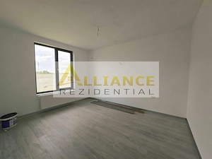 Casa - 444mp teren - 4 camere- cartierul nou -154.990 euro - imagine 2