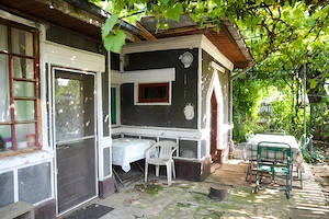 Casă cu curte proprie, zona Giurgiului - Zetarilor - Str. Cheia nr. 17