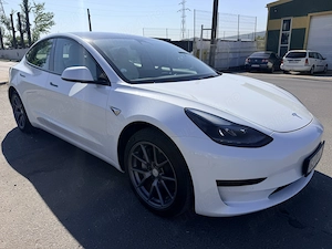 Tesla Model 3   RWD   2022   Pompa caldura