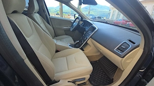 Unic Proprietar vand Volvo XC60  - imagine 11