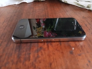 iphone 4s sau 4