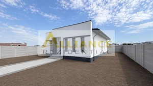 Casa Individuala - 4 camere - 2 bai - 470mp teren
