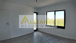 Casa Individuala - 4 camere - 2 bai - 422mp teren - imagine 12
