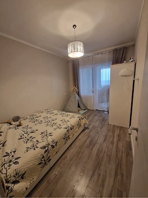 Propietar - Apartament cu 3 camere, 70 m  total (cu balcon), ET. 1, loc de parcare   Chişoda   - imagine 4