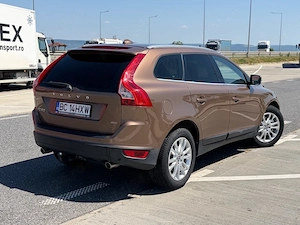 Volvo XC 60   D5  An 2010  4x4  2.4 163Cp  Automat - imagine 4