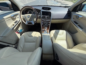 Volvo XC 60   D5  An 2010  4x4  2.4 163Cp  Automat - imagine 9