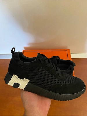 Herm s Black size 42