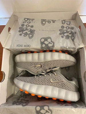 Nike mind 002 size 42