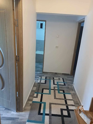 Închiriez apartament 2 camere etaj 3 - imagine 5
