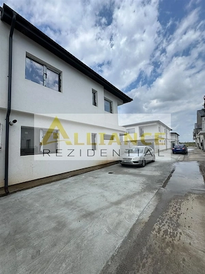 De vanzare Casa tip duplex Strada Rasaritului - imagine 20