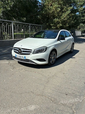 mercedes  a180 - imagine 2