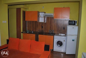 Apartament cu dormitor ,in cartierul Tudor Vladimirescu, langa Universitatea  Dimitrie Cantemir" - imagine 3