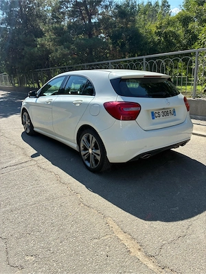 mercedes  a180 - imagine 4