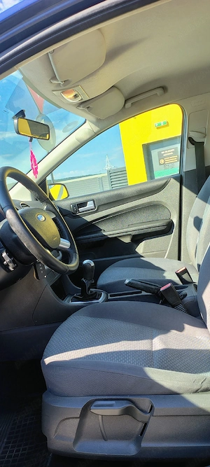 Ford Focus 1.6 Benzina - imagine 8