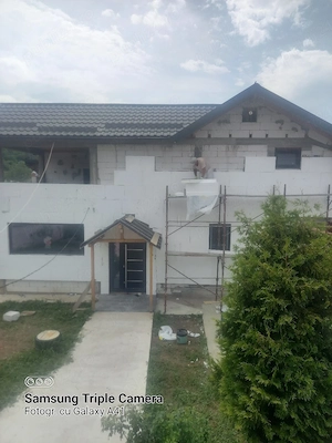 Execut lucrari in construcții placari poliester glet tencuiala manuala decorativa rigips si case la 