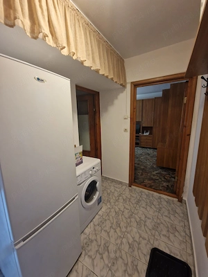 Apartament doua camere semidecomandat-zona-Doraly-Mall - imagine 2