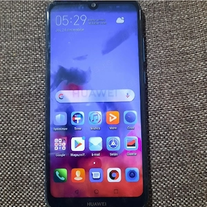 vand Huawei Y6 2019 display defect