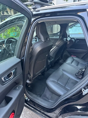 volvo xc60 b4 diesel mild hibrid 2019 - imagine 3