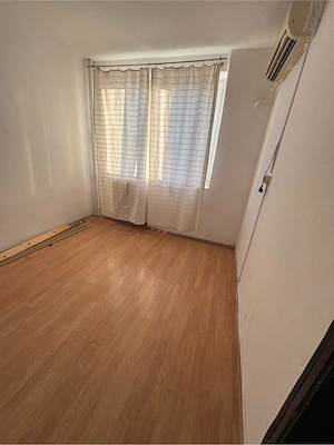 **Închiriez apartament 3 camere   Sector 4, Aparatorii Patriei - imagine 2