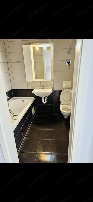 Ofer închiriere apartament 2 camere cartier Avantgarden Brașov - imagine 5
