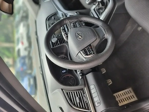 Hyundai Elantra 2017 - imagine 10