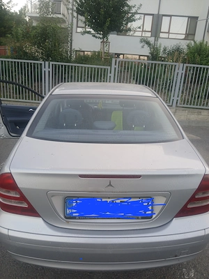 Vand mercedes c kalss - imagine 2