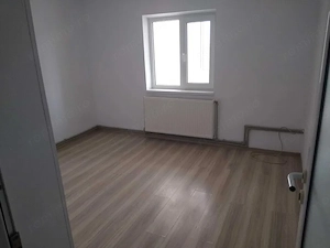 Apartament 2 camere decomandat 45mp Bailesti