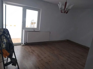 Apartament 2 camere, decomandat, 45mp, Bailesti - imagine 2