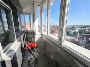 Apartament cu 3 camere, decomandat, 2 băi și pet friendly, zona centrala - imagine 3