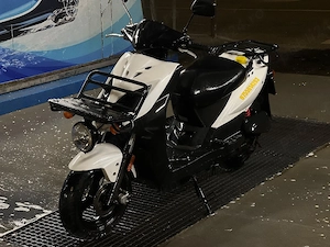 Vând Scuter Kymco Agility Carry 2018   Ideal Livrări   Glovo   Tazz   Stare Foarte Bună - imagine 4