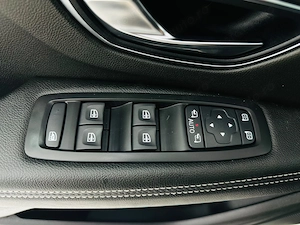 Renault Grand Scenic - imagine 13