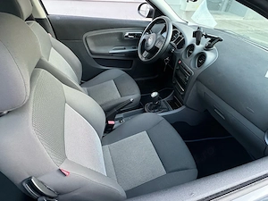 seat Ibiza 1.4. 2008 - imagine 6
