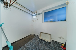 Vila zona Parneava - imagine 7