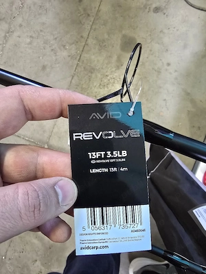 2x Lansete Avid Carp Revolve 3.96m 3,5 Lbs 