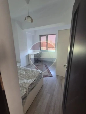 Apartament 3 camere | Semidecomandat | Centru | 500 €/lună - imagine 5