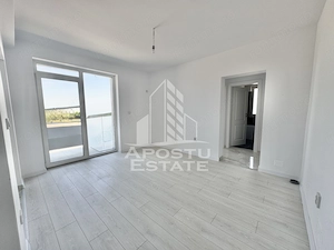Apartament cu 2 camere, bucatarie separata disponibil imediat - imagine 4