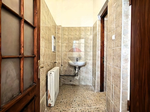 Spatiu comercial spre inchiriere in zona ultracentrala - imagine 8