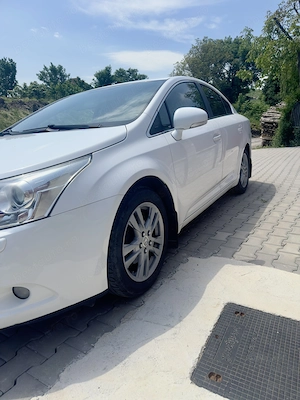 Toyota Avensis t27 1.6 - imagine 4