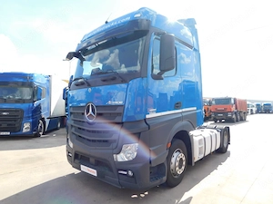 Mercedes Actros