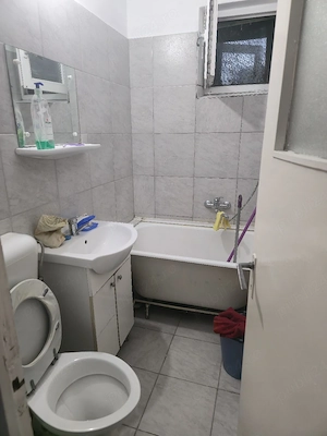 Vând sau schimb apartament de 2 camere - imagine 5