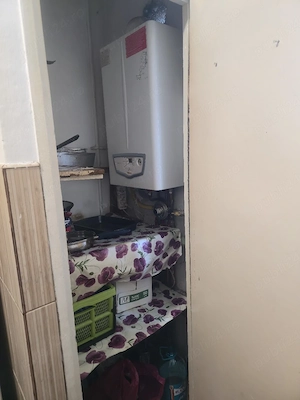 Vând sau schimb apartament de 2 camere - imagine 8