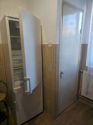 Vând sau schimb apartament de 2 camere - imagine 6