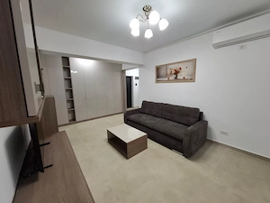 Proprietar,inchiriez apartament 2 camere - imagine 2