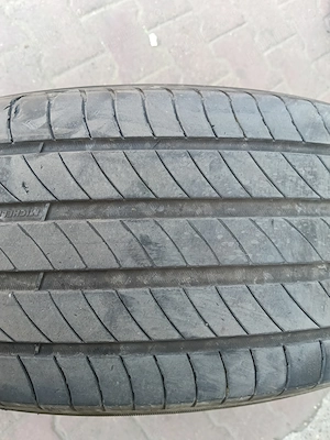 Anvelope 2 bucăti Michelin, 2 bucati Bridgestone 225/65/r17, vară - imagine 3