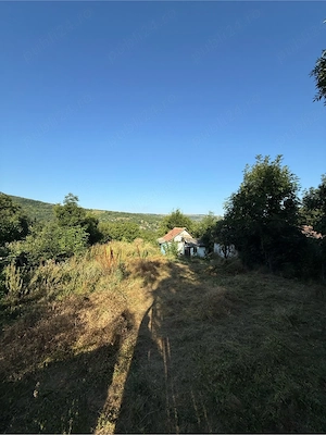 Vand Casa batraneasca cu Teren Intravilan in sat Covasna Com Costuleni 29km de Iasi