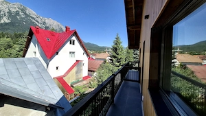 Apartament cu 4 camere 125 mp (4 garsoniere) la cheie + 60 mp pod - Busteni - imagine 9