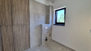 Apartament cu 4 camere 125 mp (4 garsoniere) la cheie + 60 mp pod - Busteni - imagine 11
