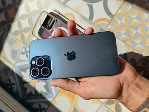 vand iphone 15 pro max 256GB